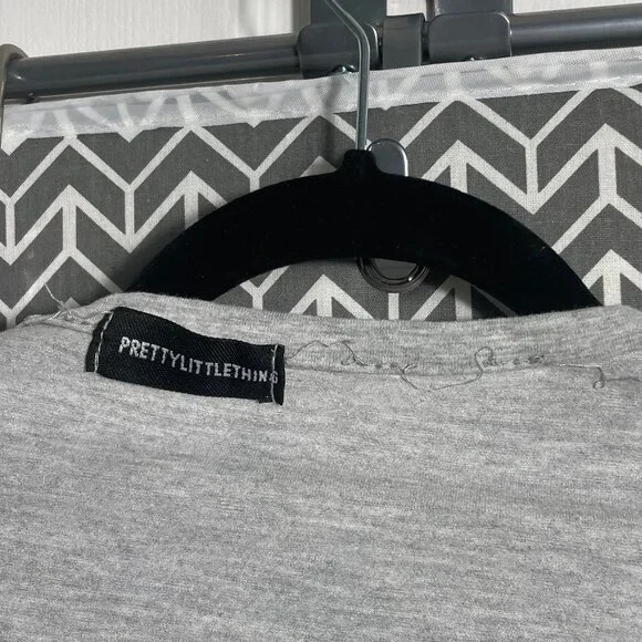 PrettyLittleThing | Longsleeve Grey PLT Jumpsuit - Picture 6 of 8